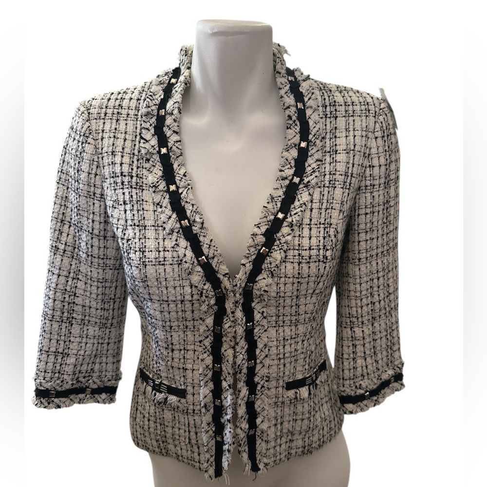 WHBM Black & White Houndstooth Blazer Size 2‎